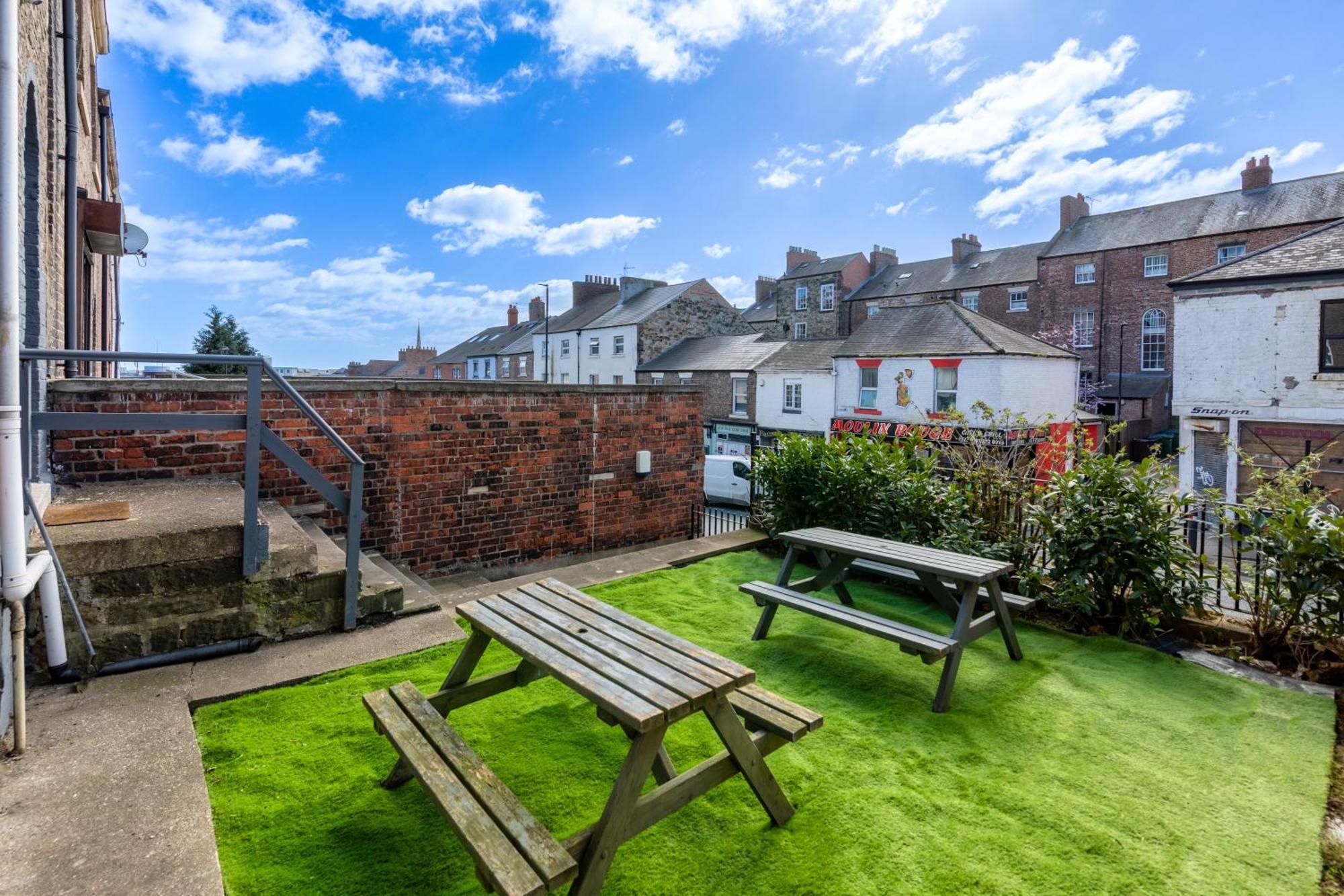 Newcastle City Centre Super Spacious Town House Free Parking And Wi-Fi Exterior foto