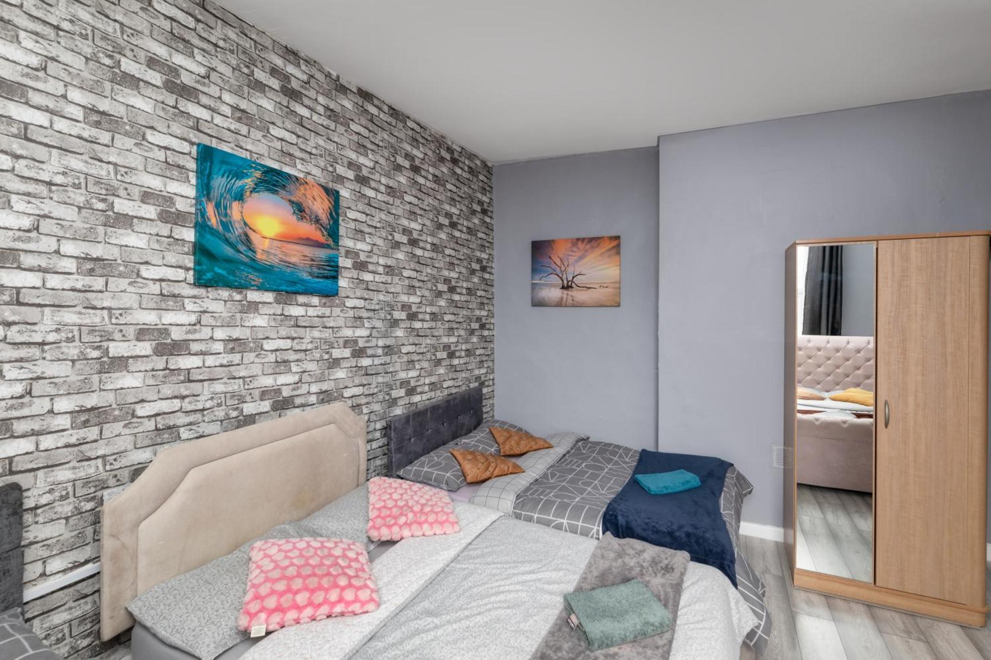 Newcastle City Centre Super Spacious Town House Free Parking And Wi-Fi Exterior foto