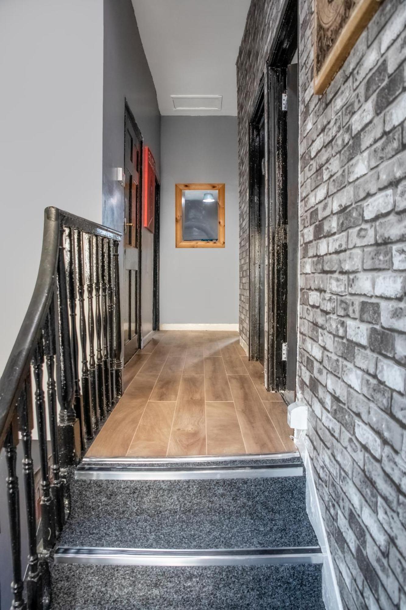 Newcastle City Centre Super Spacious Town House Free Parking And Wi-Fi Exterior foto
